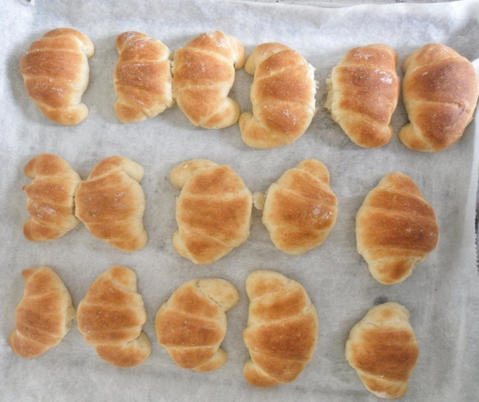 Homemade Crescent Rolls (No-Knead Recipe) - Lauren's Latest